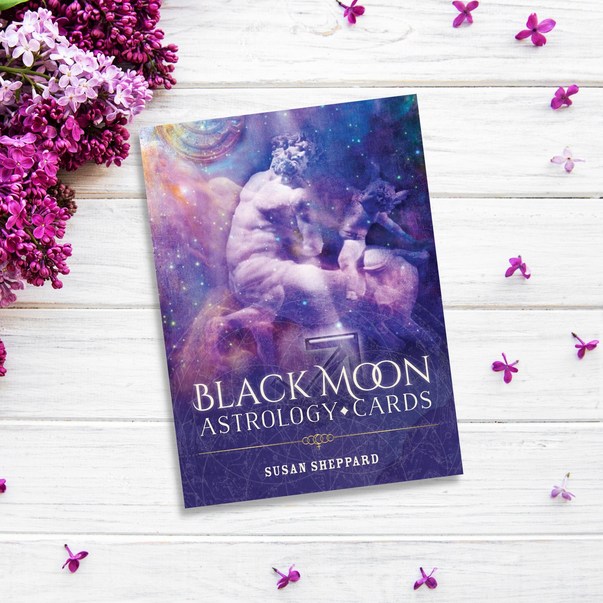 Benefits of black moon astrology cards? Find out now!